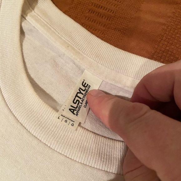 Valley City Barber Shop tee - Picture 3 of 4